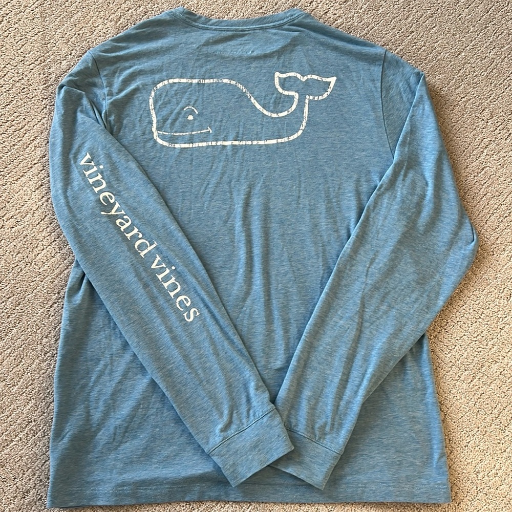 Vineyard Vines Whale Logo Tee